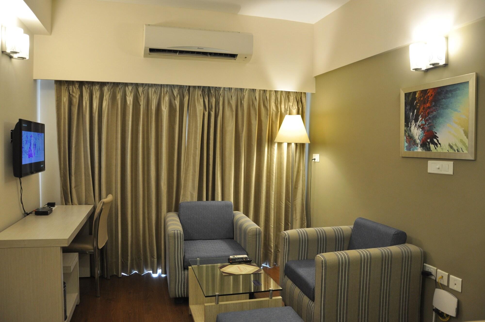 Starlit Suites Bangalore Kammasandra Exterior foto